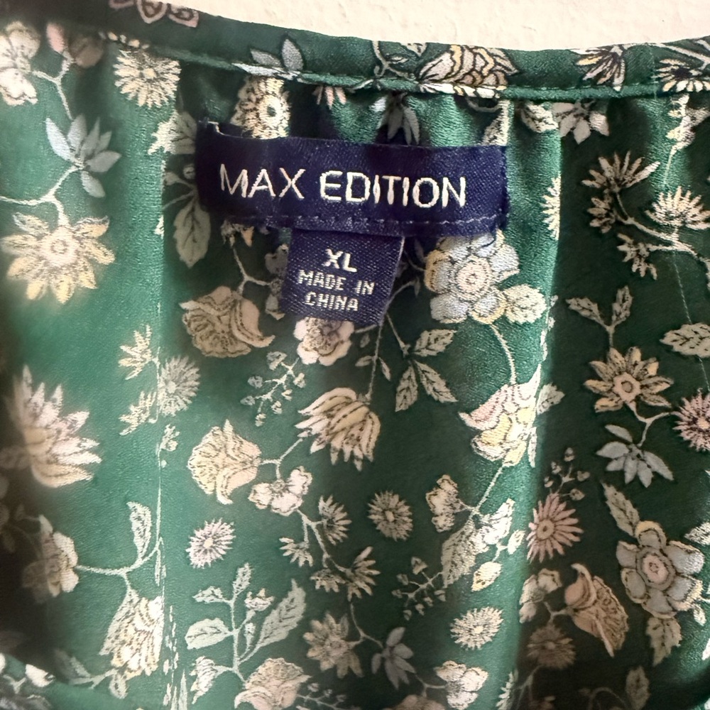 Max Edition Green Floral Ruffled Peasant Top - Picture 4 of 4